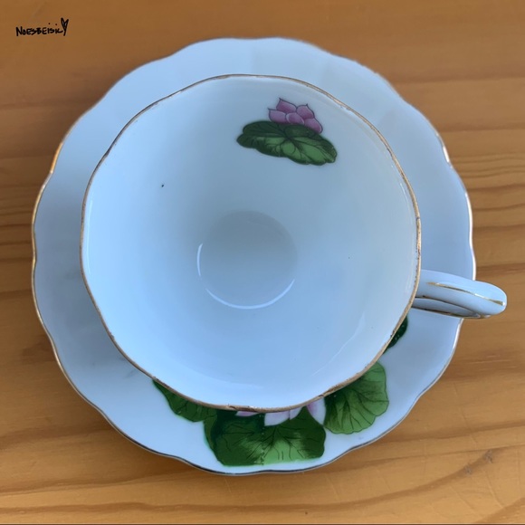 🚫SOLD•E✝️SY🚫 Vintage July Water Lily Teacup - Picture 6 of 11
